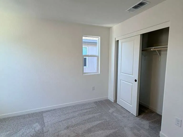 1115 Bengal Loop — Photo 9