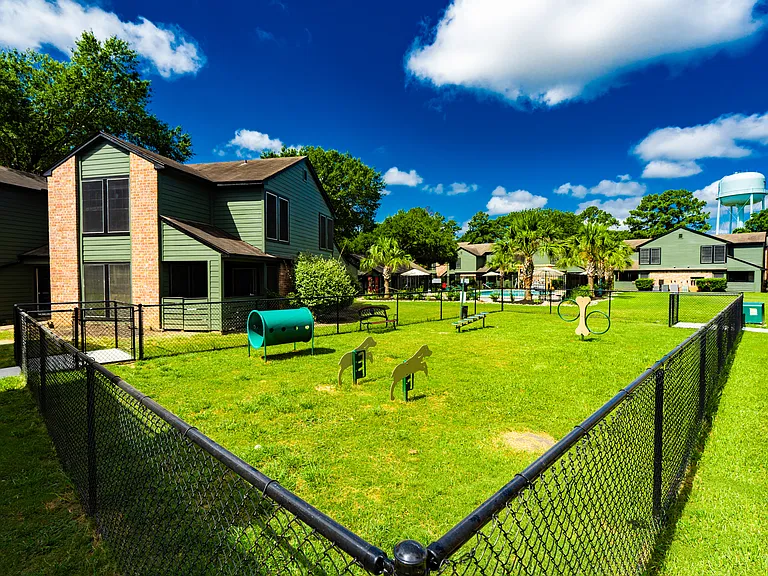 Oak Bend Apartments — Photo 6