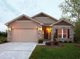 544 Park Side Estates Ct, Florissant, MO 63031