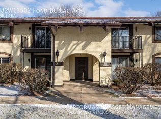 N82W13502 Fond Du Lac Ave, Menomonee falls, WI 53051