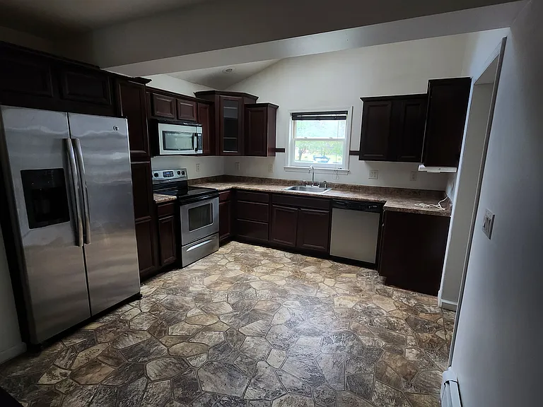 115 S Ohioville Rd — Photo 2