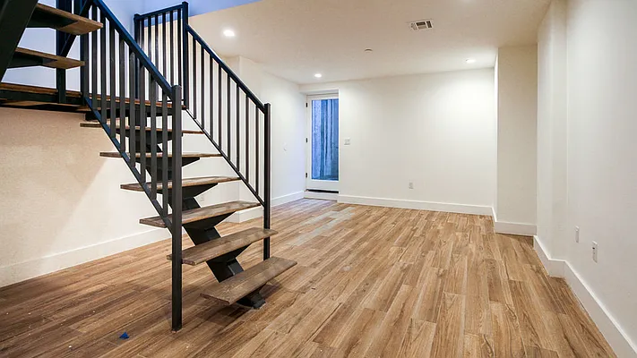 Rented by Nooklyn NYC LLC | media 4