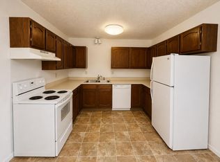 708 Boundary Rd NW, Mandan, ND 58554