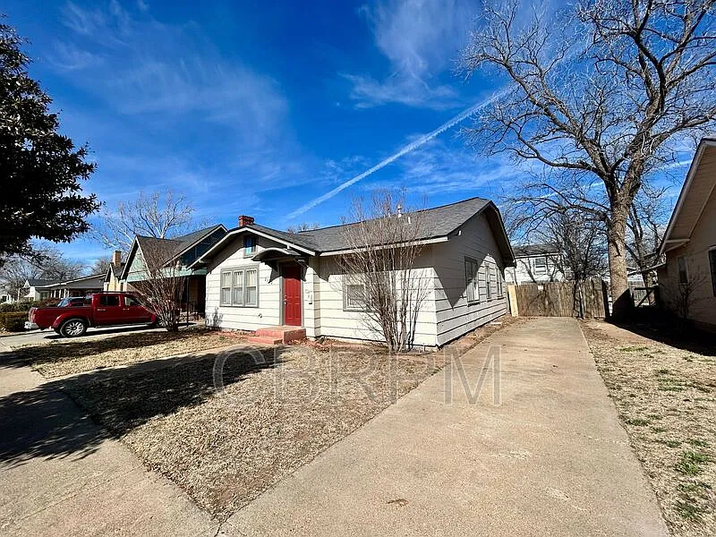 Building Photo - 2122 16th St #FRONT