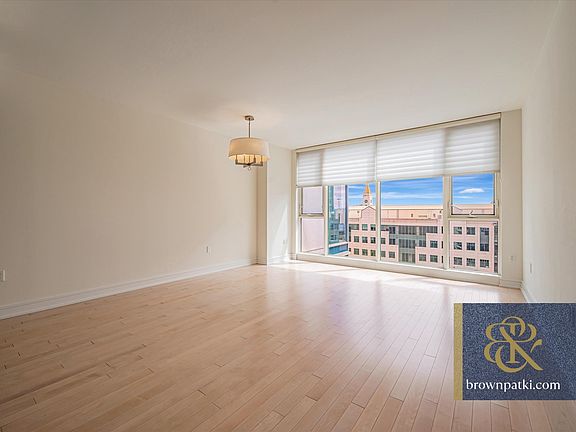 3rd image of 631 Folsom St APT 10D