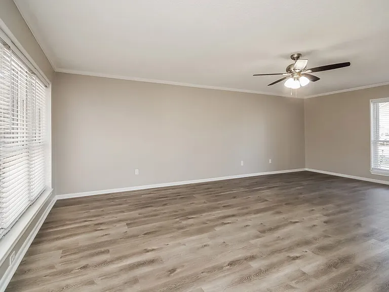 17930 Cypress Spring Dr — Photo 6