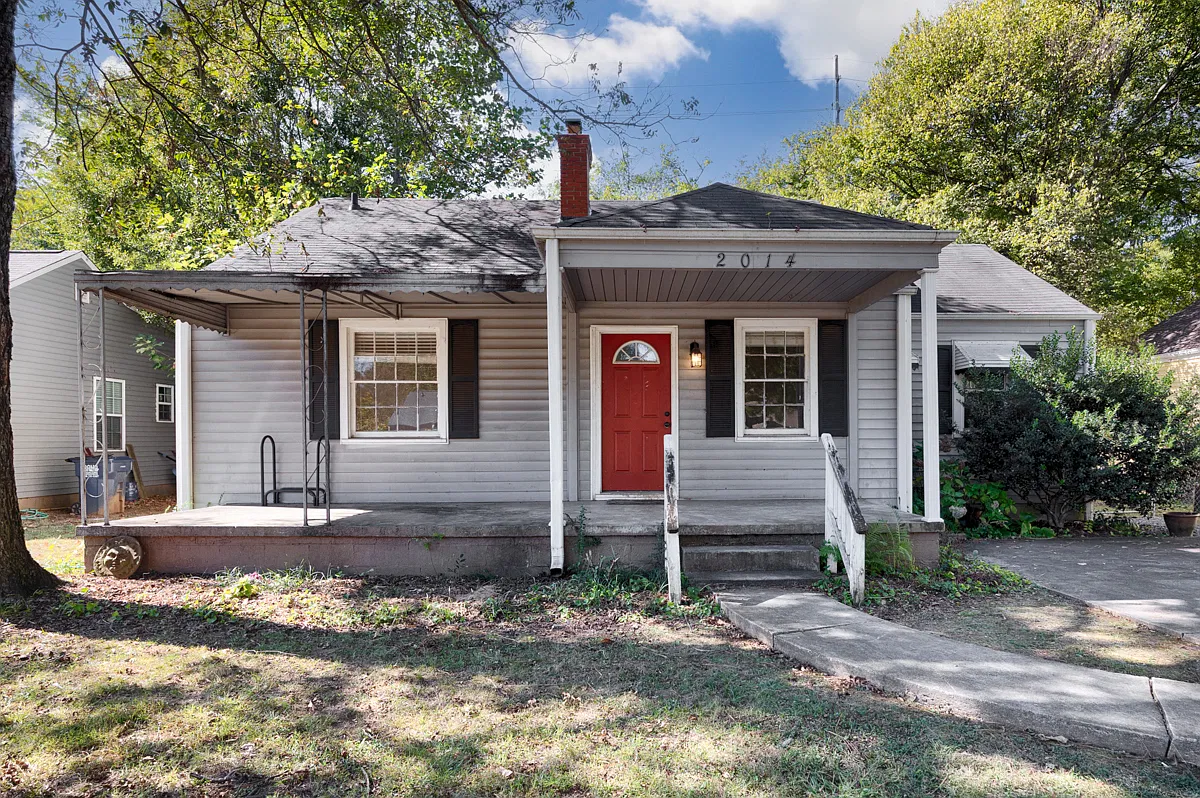 Howard - 2014 Stanford Drive — Photo 1
