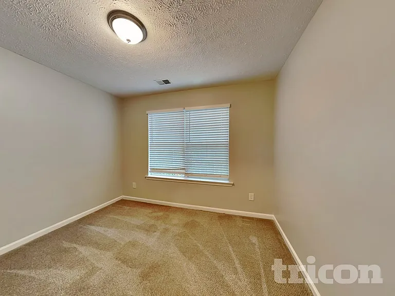 313 Cascade Ct — Photo 11