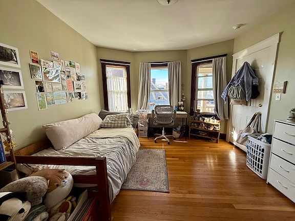 3rd image of 210 Amory St APT 3R