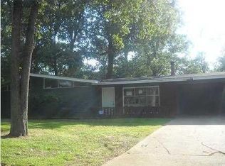 1769 Cheswood Dr, Jackson, MS 39204