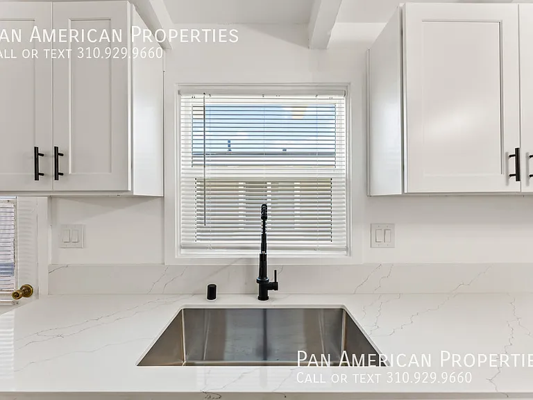 141 E Mayfair Ave — Photo 16