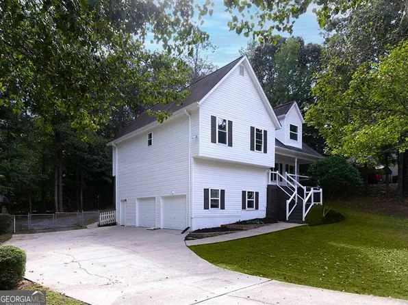 180 Tanglewood Dr, Hiram, GA 30141