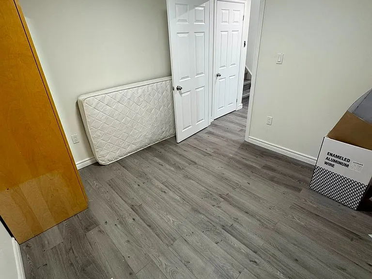 39 Crown Cres #BASEMENT — Photo 11