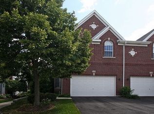 154 Fulbright Ln, Schaumburg, IL 60194