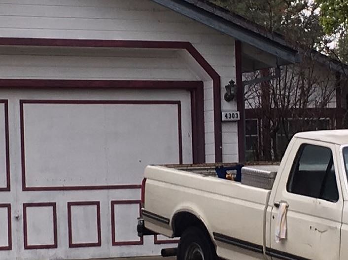 2nd image of 4303 Redwood Dr