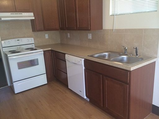 1st image of 1920 8th Ave APT 4