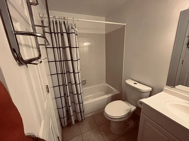 23032 Sycamore Farm Dr — Photo 3