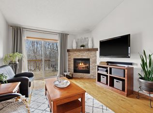 8669 Norway St NW, Coon Rapids, MN 55433