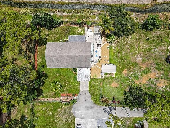 4th image of 4066 George Lane