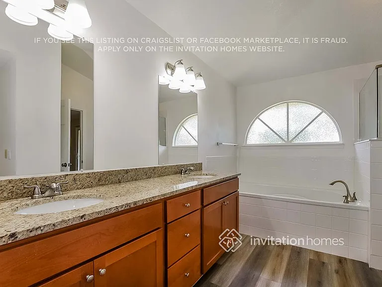 630 Moss Point Cove Ct — Photo 10