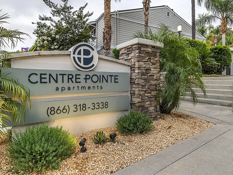CentrePointe — Photo 22