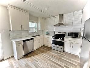 3rd image of 500 1st St APT 1