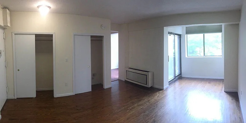 Rented by Avenues Real Estate | media 2