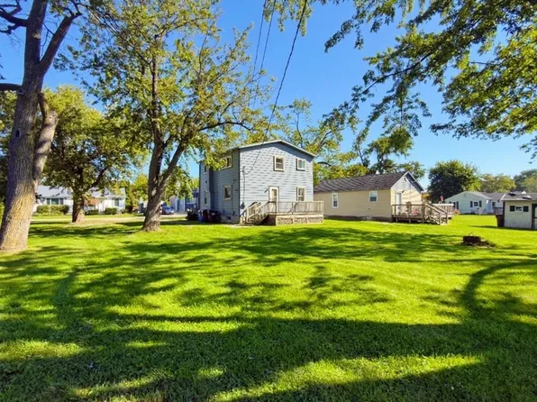 40 Kessler St, Monroe, MI 48162