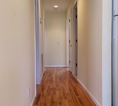 4th image of 43-10 221st St