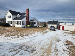 W9086 County Road B, Sharon, WI 53585