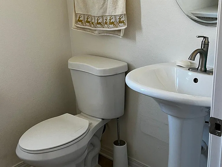 1380 E Washington Ave #40 — Photo 16
