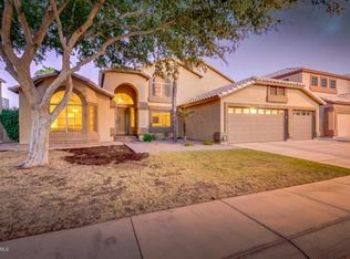 807 S Copper Key Ct, Gilbert, AZ 85233