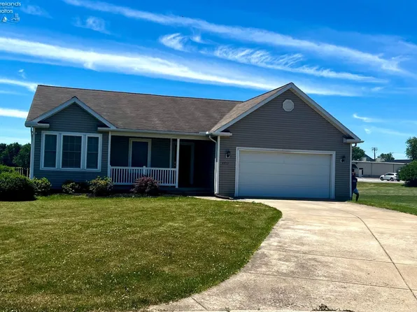 2715 Highland Dr, Sandusky, OH 44870