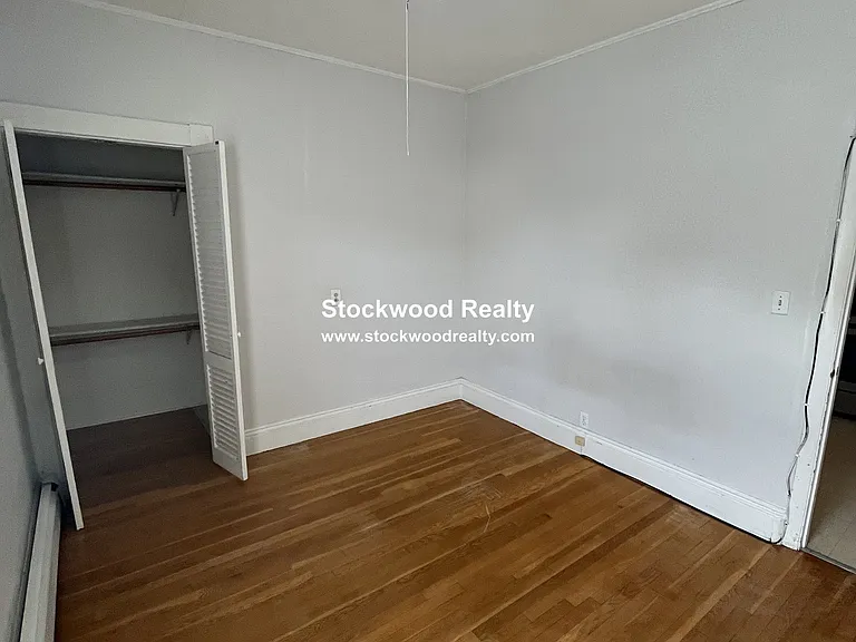 109 Wordsworth St #1 — Photo 10