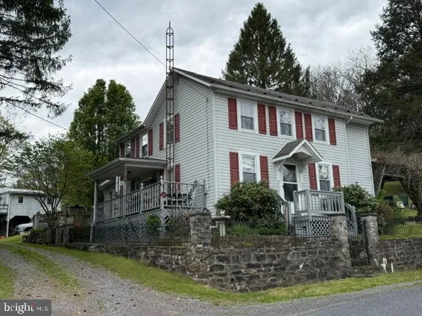 1565 Robinsonville Rd, Clearville, PA 15535