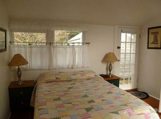 15 Davis Ln, Harwich Port, MA 02646