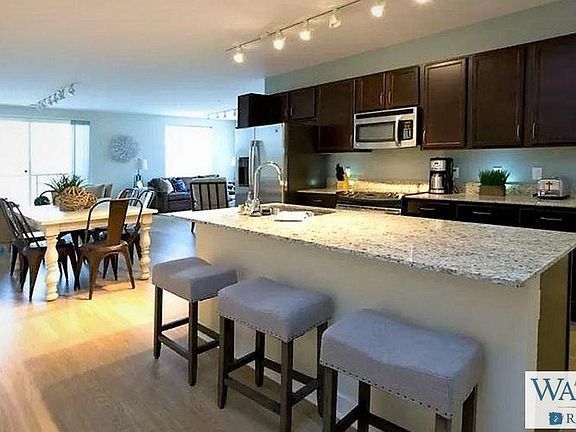 Large Kitchens
