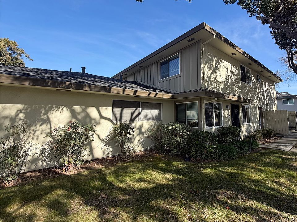 1st image of 2172 Skylark Ct APT 3