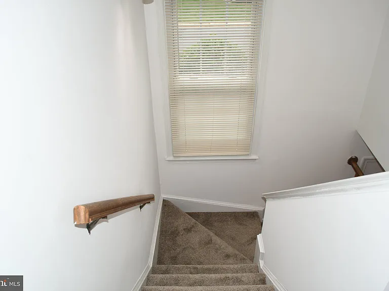 14380 Gringsby Ct — Photo 5
