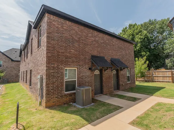 1370 N Porter Rd, Fayetteville, AR 72703