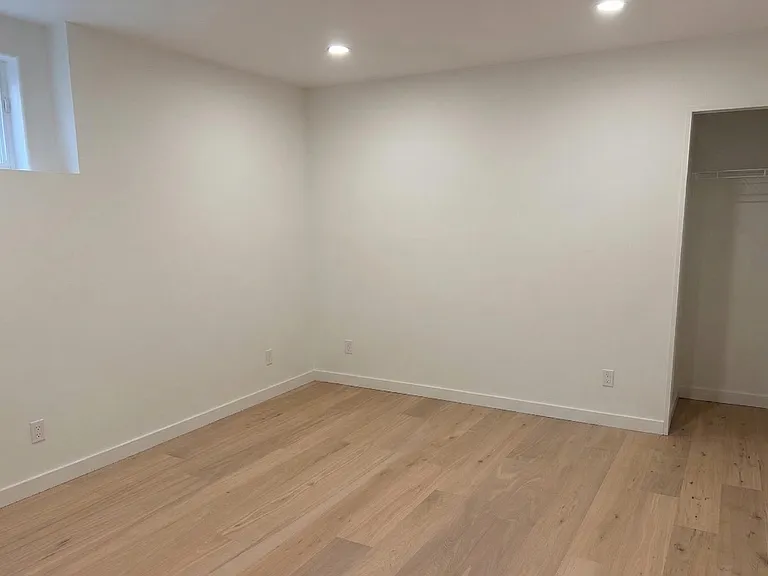 44468 McLaren Dr — Photo 11