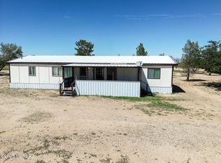 411 W Papago Way, Cochise, AZ 85606