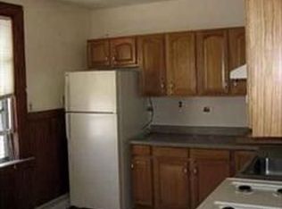 210 Lenox Ave, Providence, RI 02907