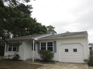 32 Keene St #70, Whiting, NJ 08759