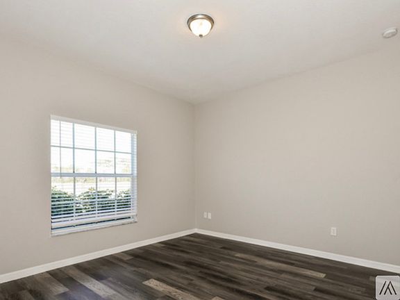 3rd image of 4316 NW 40th St #1