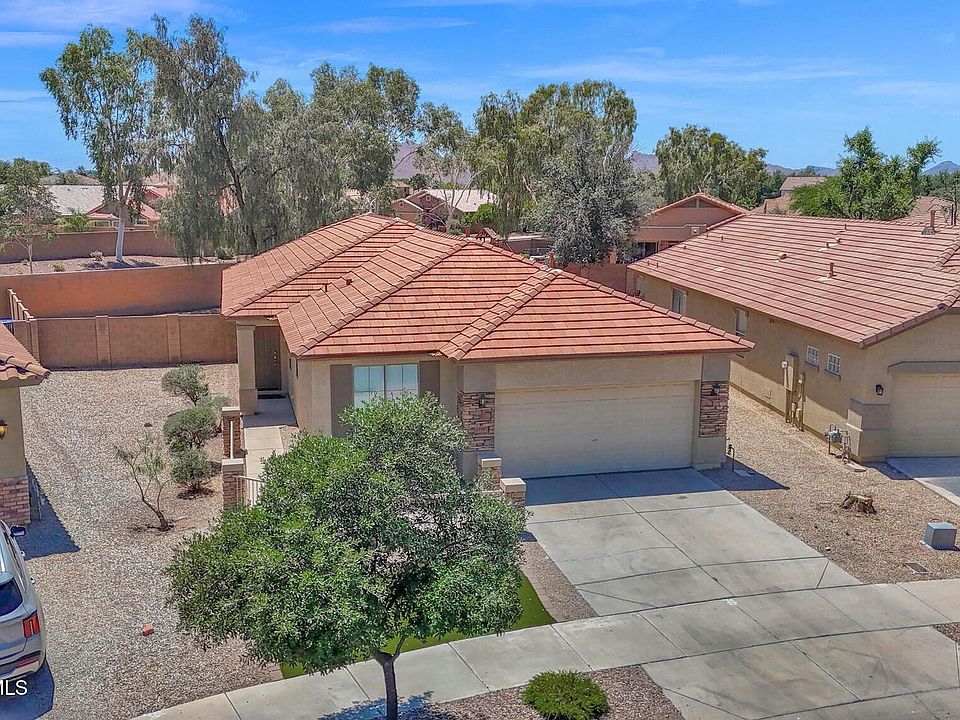 1st image of 21067 E DESERT HILLS Circle