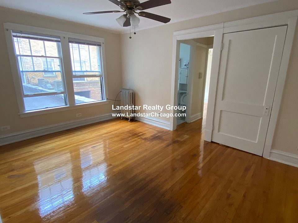 1st image of 2621 W Gunnison St #I1