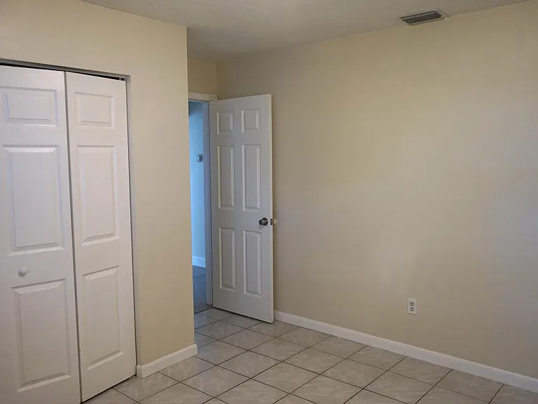 1957 Liberty St #1 — Photo 16