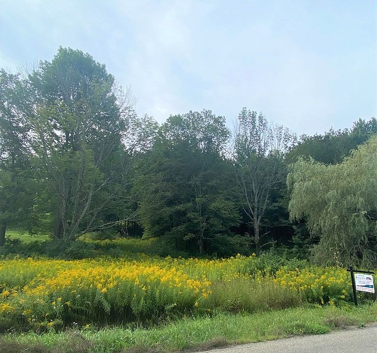 2nd image of 3018 Ridgebury Rd