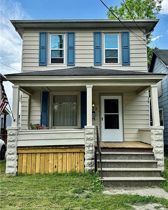 1st image of 223 N Arlington Ave